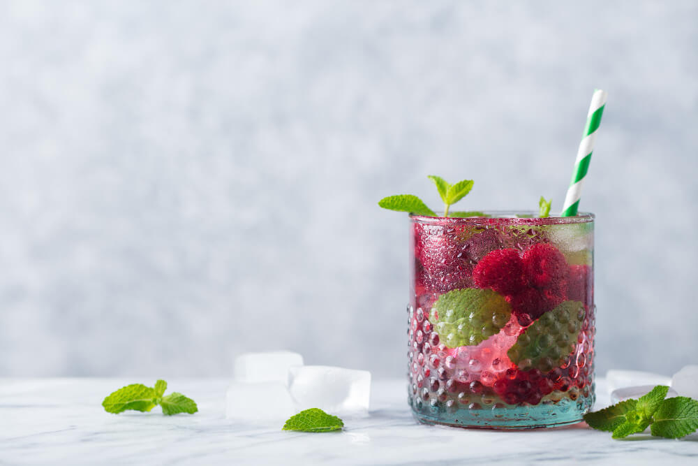 Get a delicious raspberry mojito cocktail this valentines day